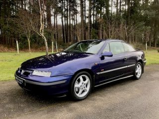 Calibra Turbo Front View